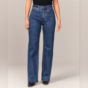A & F 90's Relaxed Curve Love High Rise Jeans 34 SHORT!